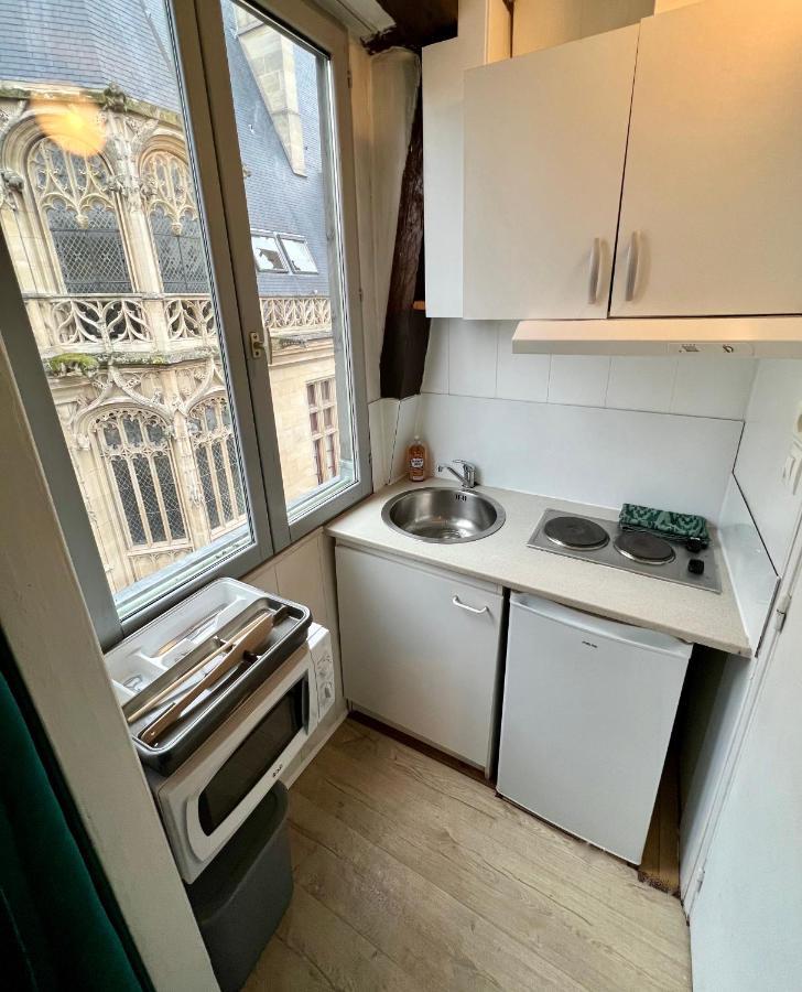 Studio Au Coeur De Rouen, 4 Personnes, Calme & Elegant Екстериор снимка