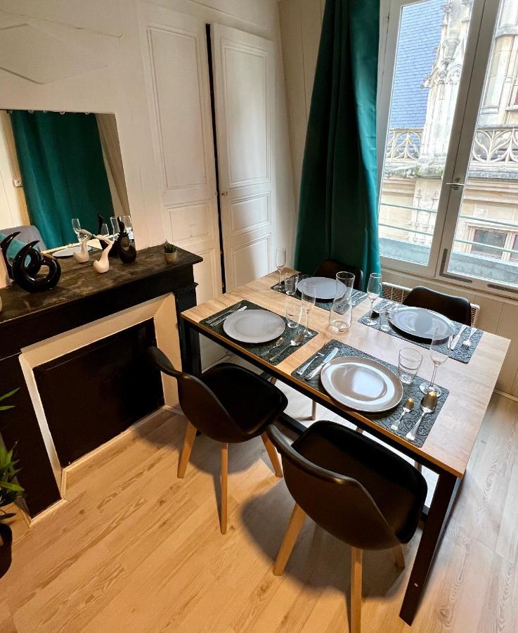 Studio Au Coeur De Rouen, 4 Personnes, Calme & Elegant Екстериор снимка